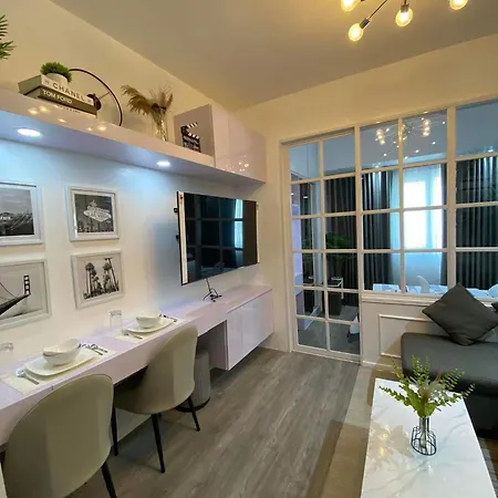 Nyok\'S Condo